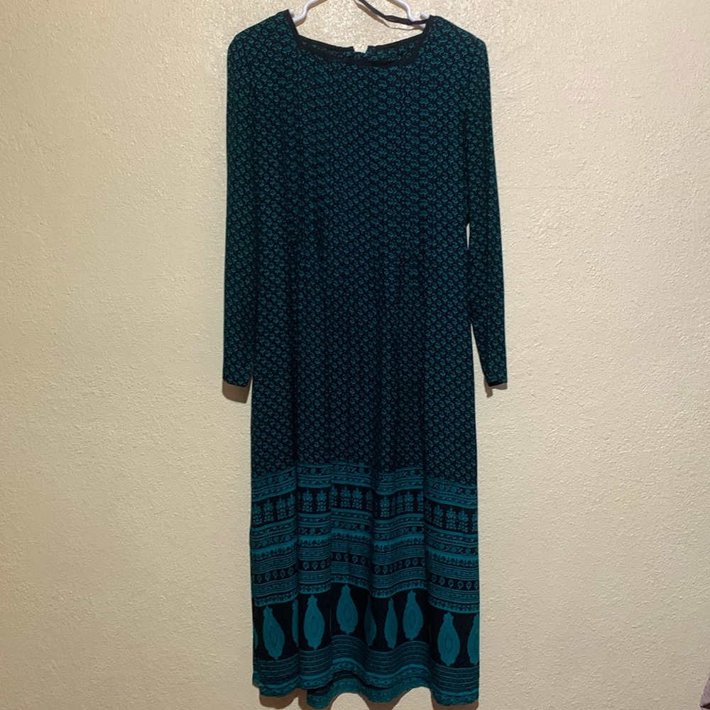 Sarah Elizabeth Dress Long Midi 14P Black Green Floral Long Sleeve 100% Rayon